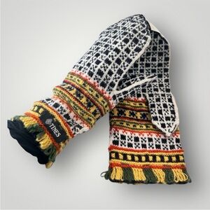 NWT Handmade Latvian Wool Mittens